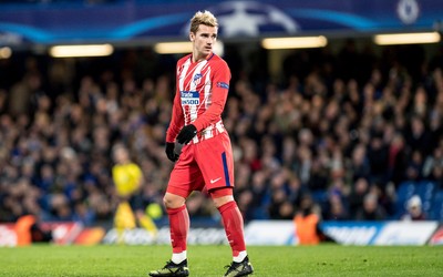 米兰电竞-内马尔参加扑克赛事